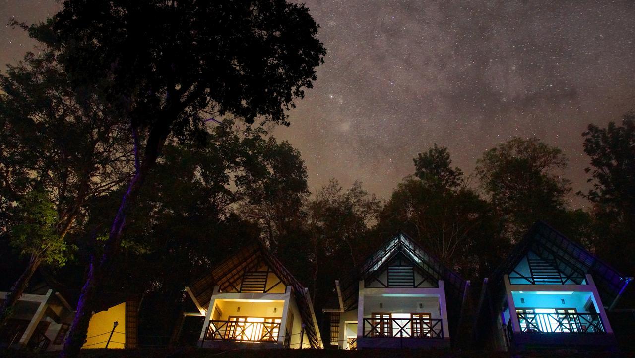 Woodrose Resort กัลปัตตา ภายนอก รูปภาพ